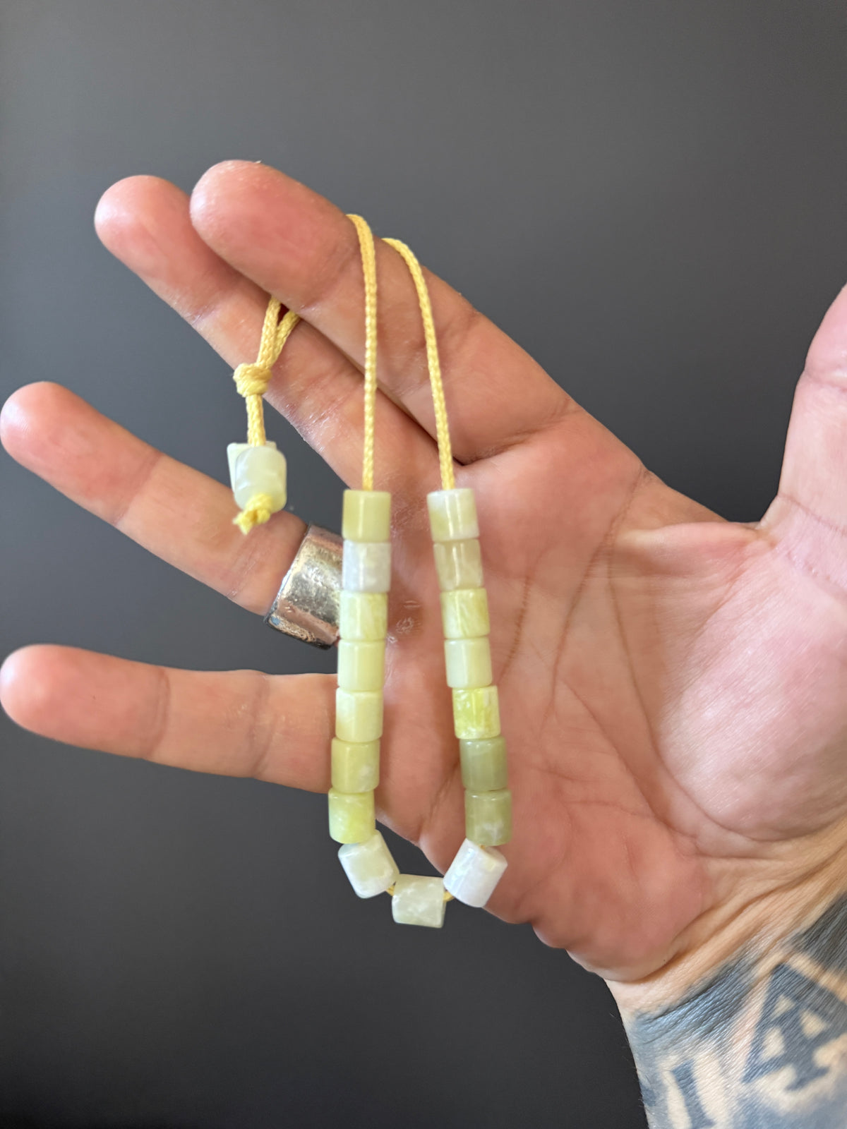 Serpentine w/ Kevlar Komboloi / Worry Beads