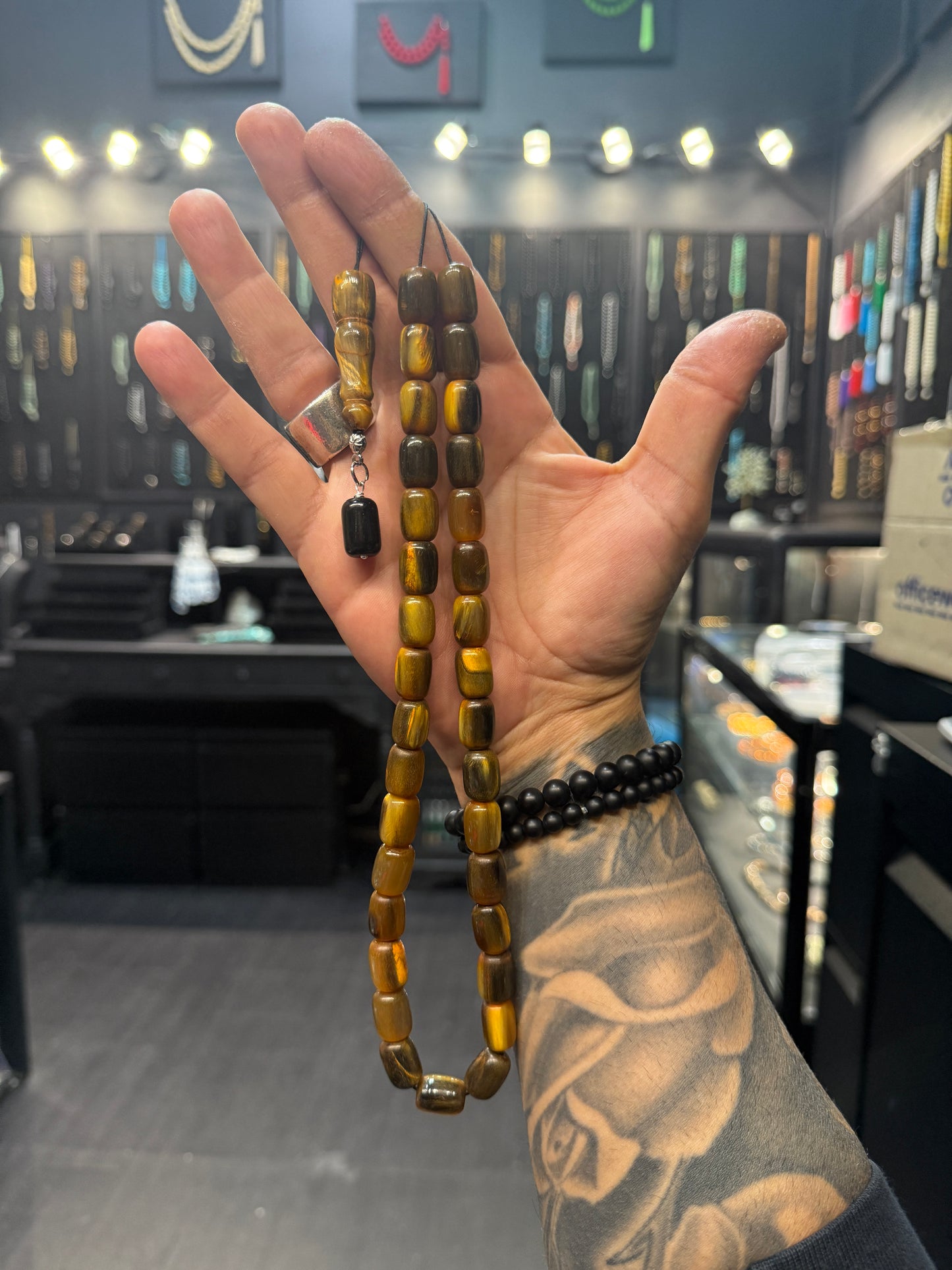 Horn 33 Bead Komboloi / Worry Beads