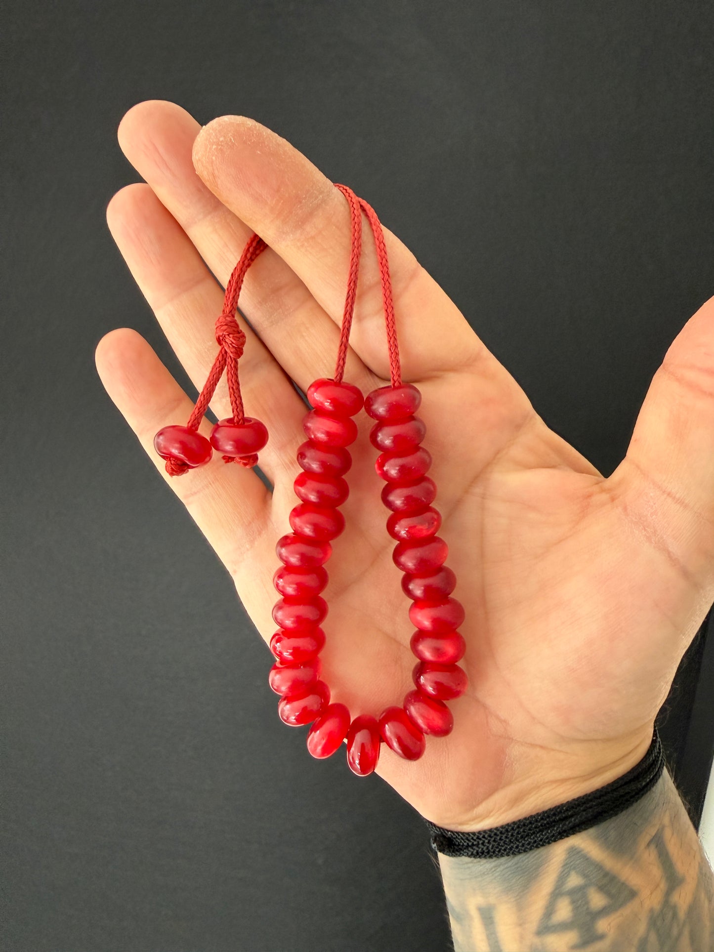 Extreme II - 33 Bead Komboloi (Kevlar & Resin)