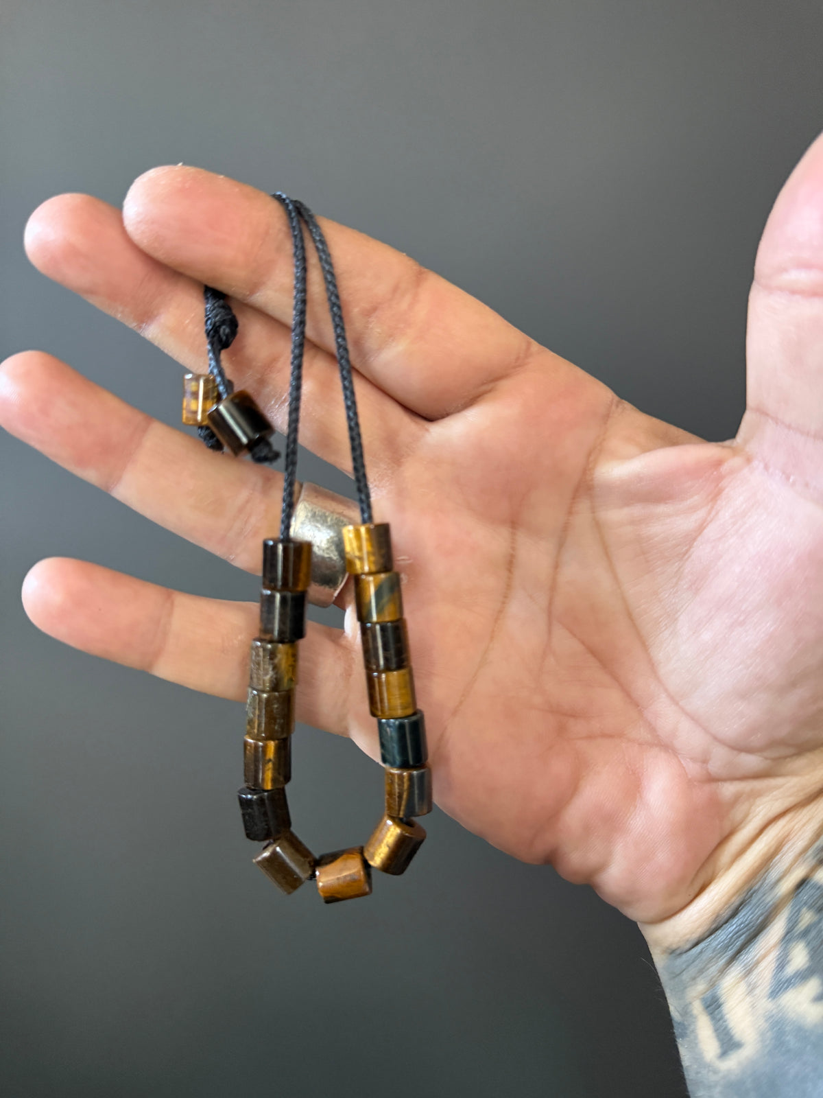 Tigers Eye w/ Kevlar Komboloi / Worry Beads