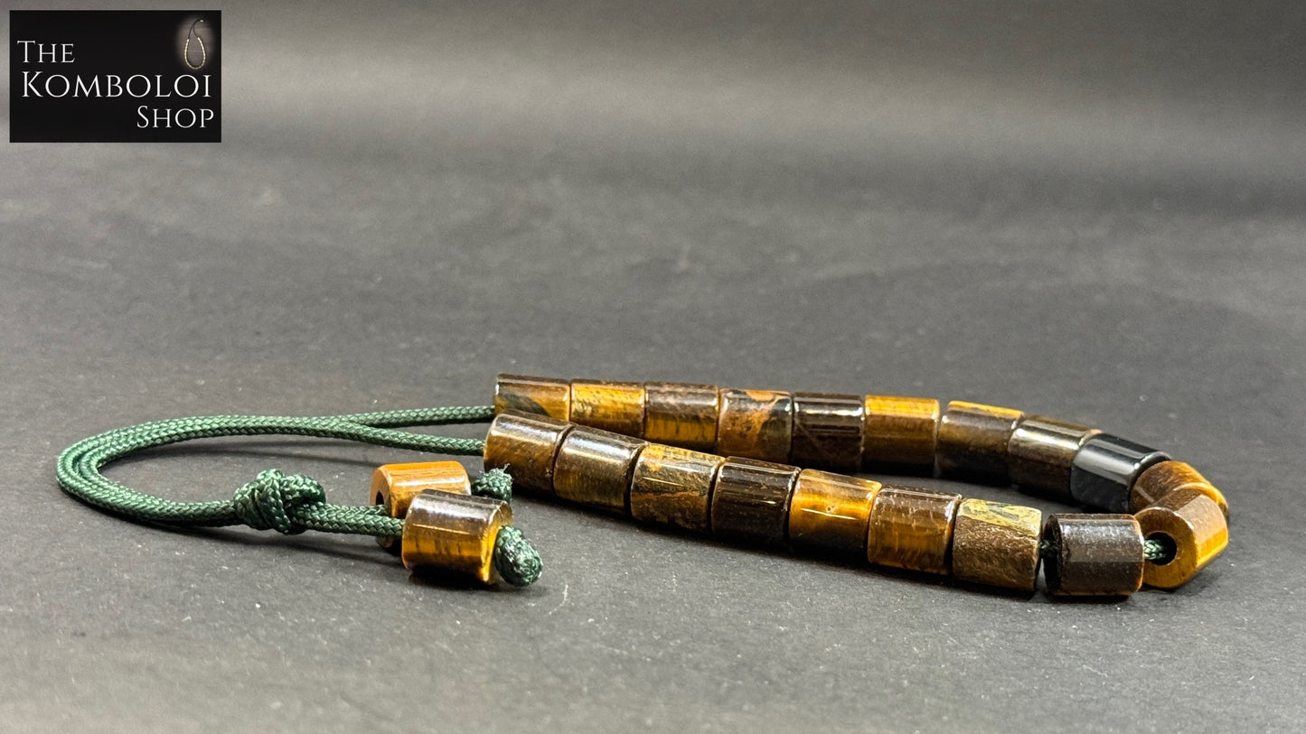 Tiger’s Eye Komboloi