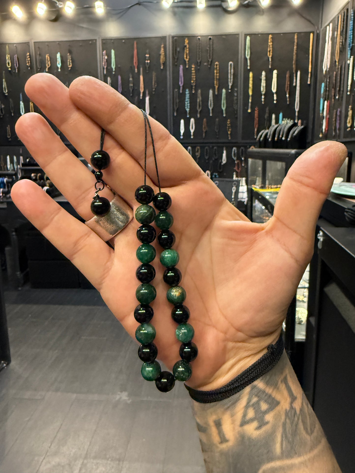 Onyx & Emerald 21 Bead Komboloi / Worry Beads