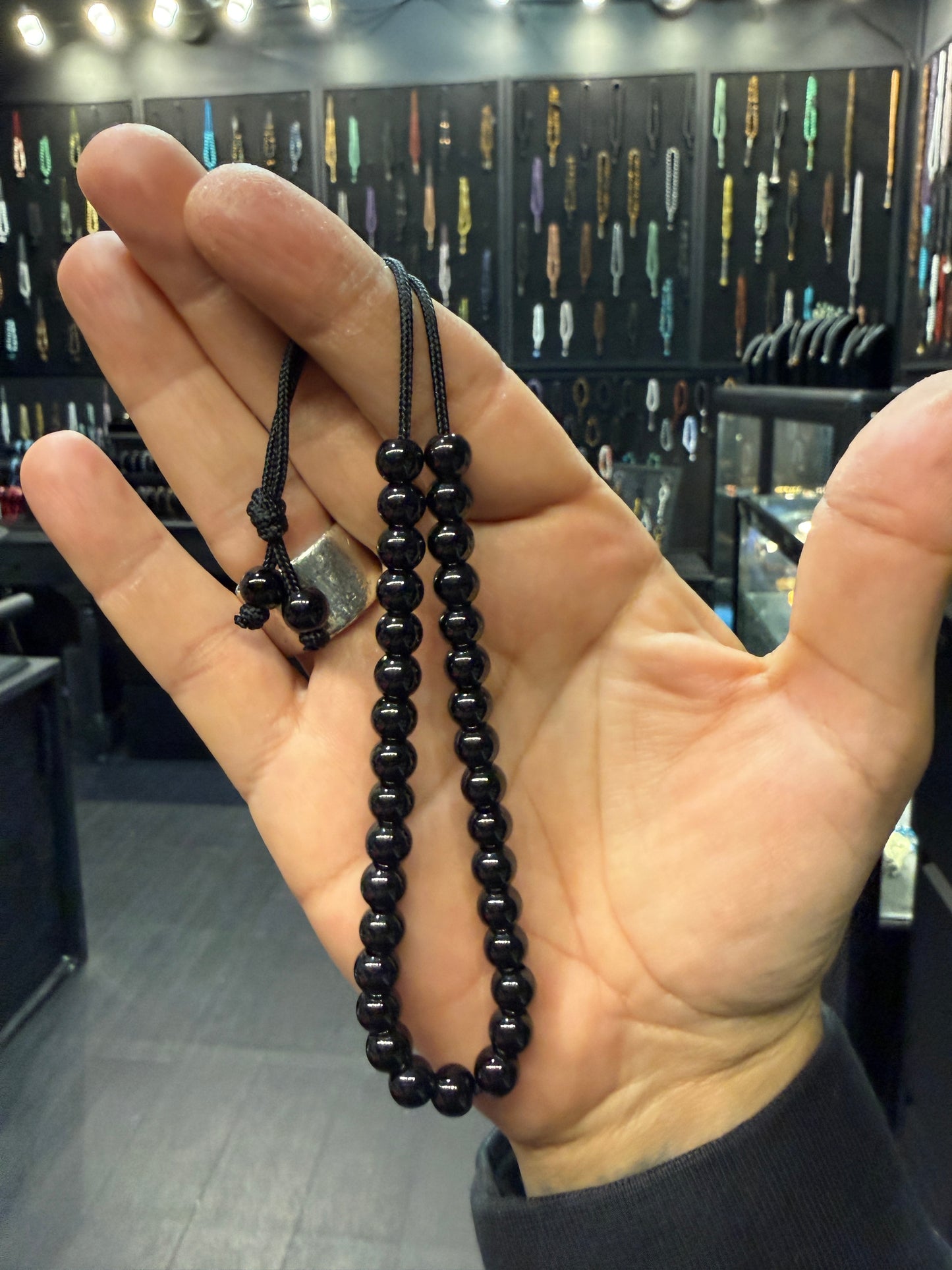 Modern Series 33 Bead 8mm Komboloi / Worry Beads