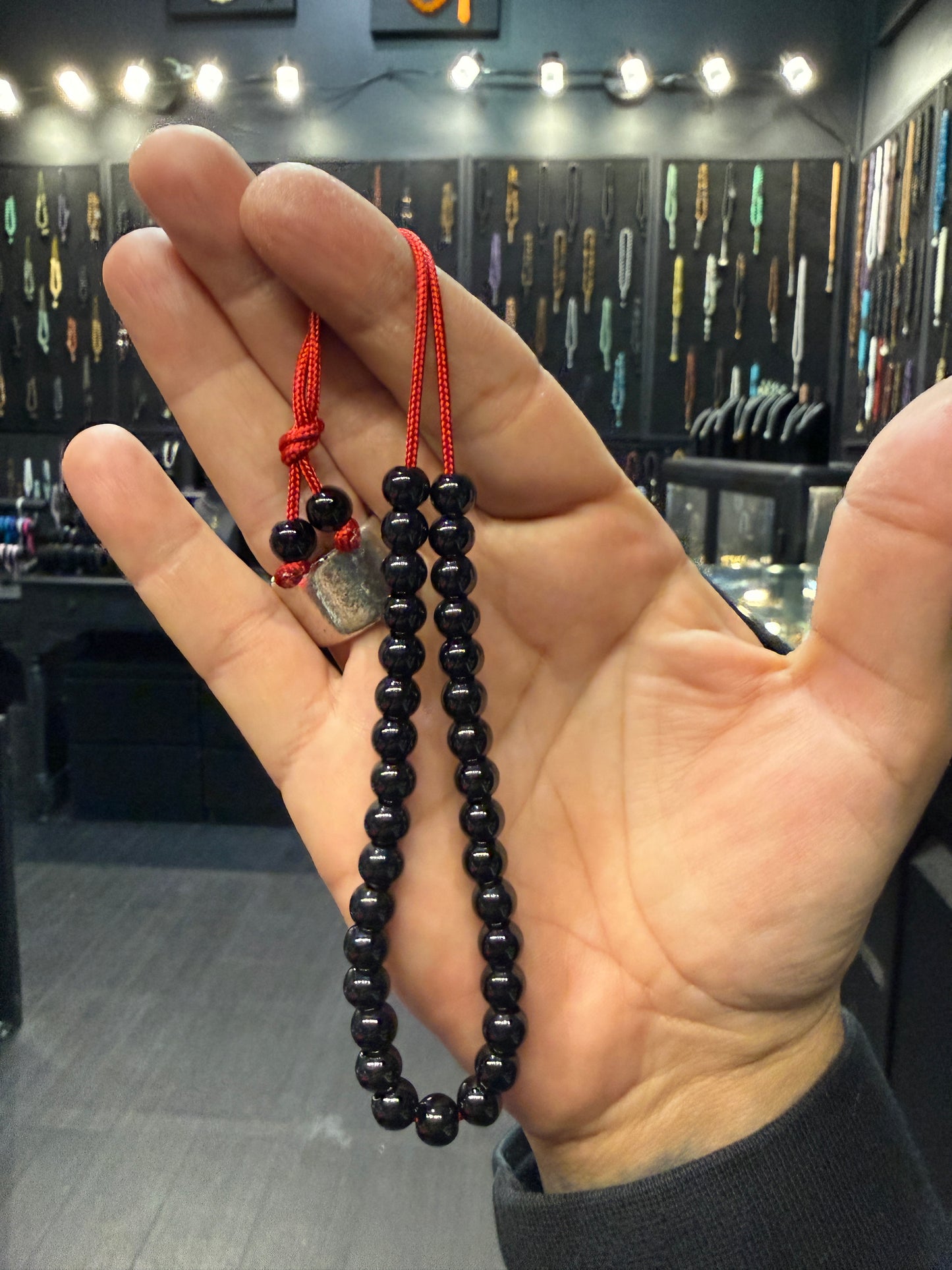 Modern Series 33 Bead 8mm Komboloi / Worry Beads